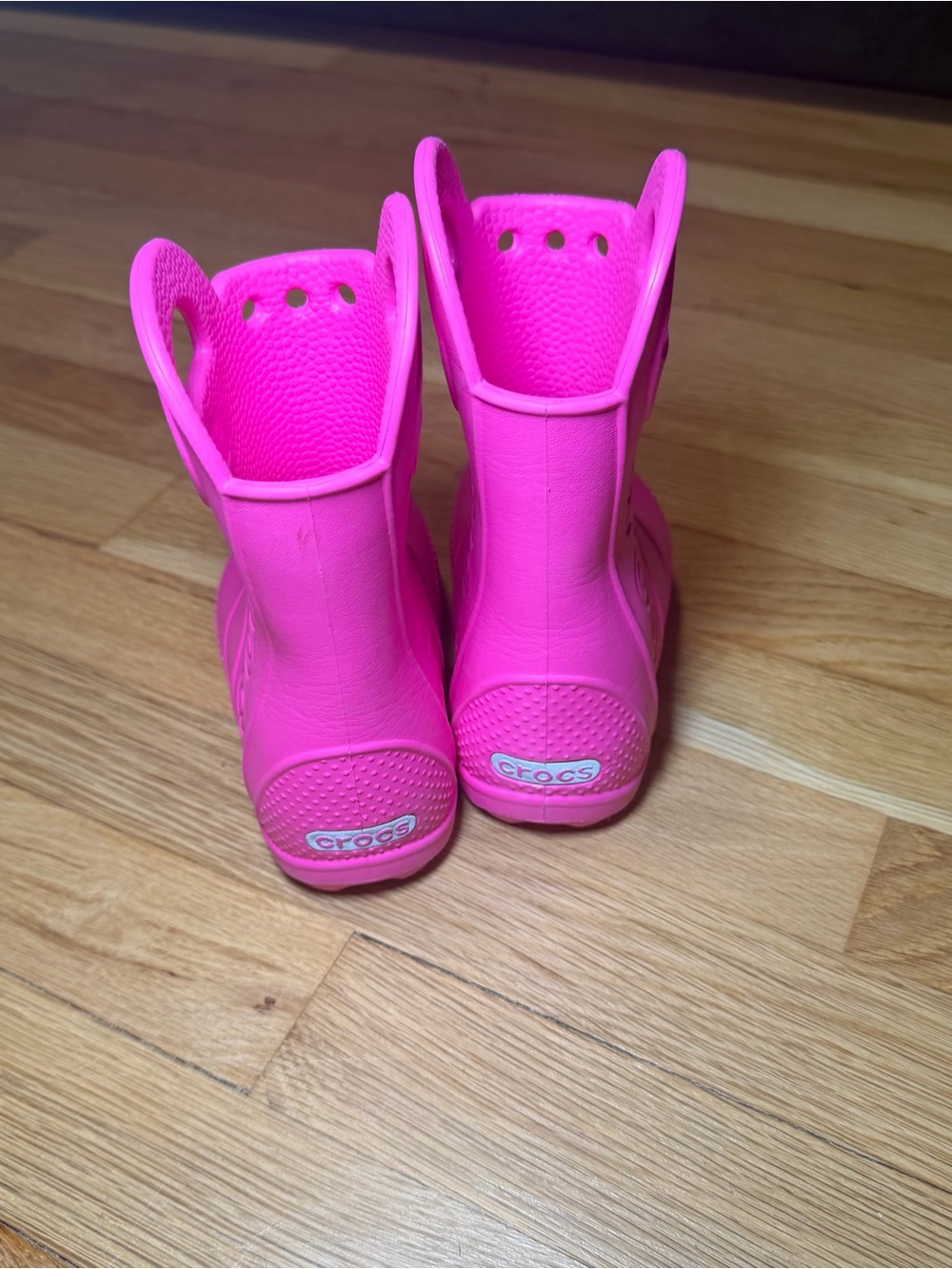 CROCS Kids Hot Pink Handle Rain & Snow Boots - Picture 2 of 4